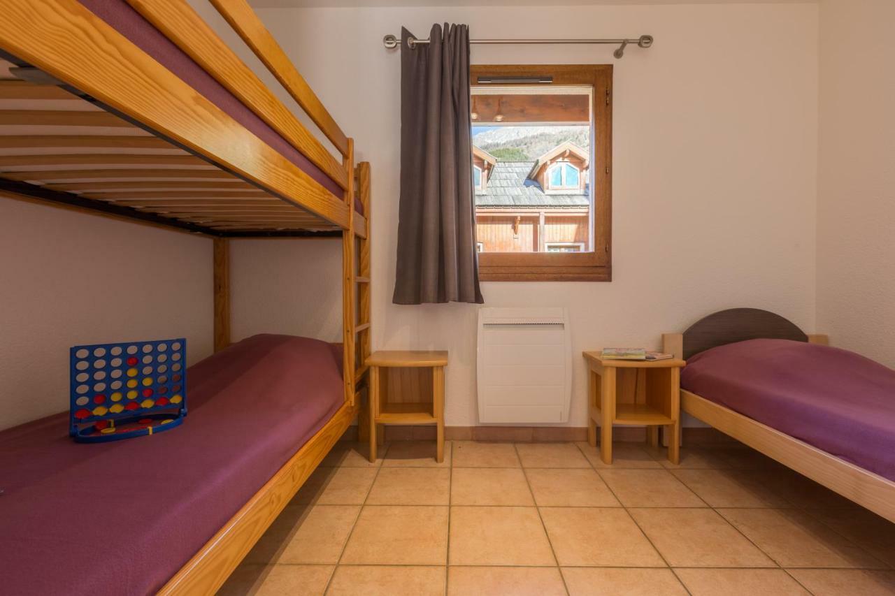 לה סאל-לס-אלפ Les Chalets Du Jardin Alpin מראה חיצוני תמונה
